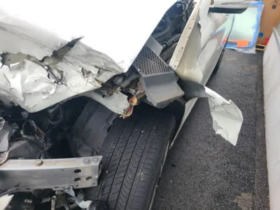 2015 Mercedes-Benz C 200 VIN: