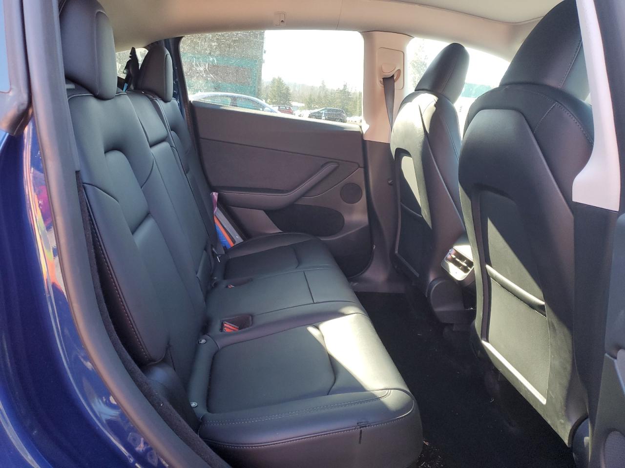2023 TESLA MODEL Y  VIN:7SAYGDEE7PF760001