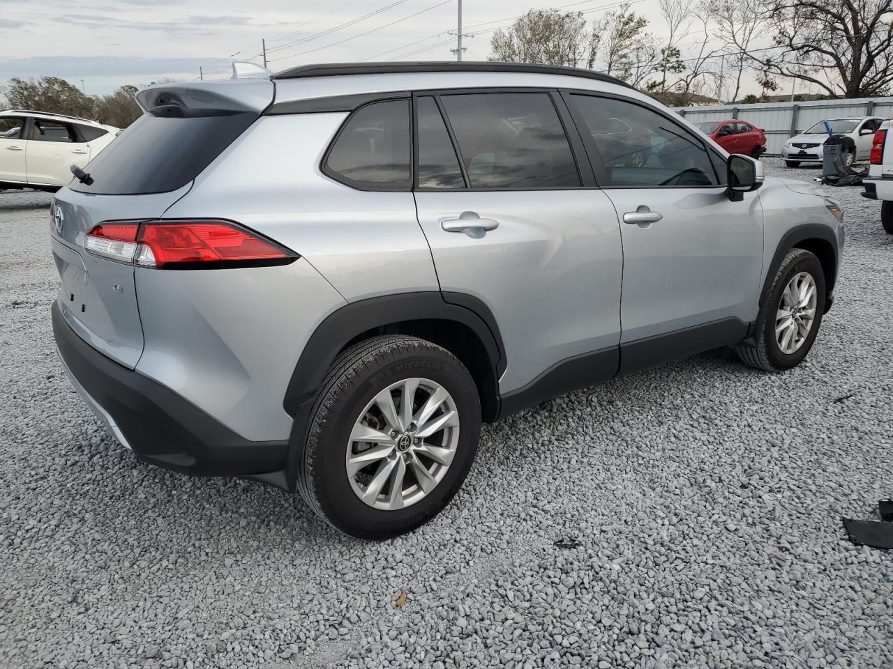 2024 TOYOTA COROLLA CROSS LE VIN:7MUCAAAG3RV105420