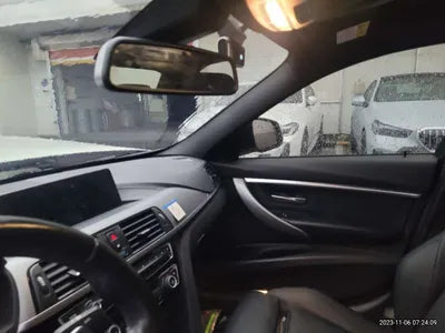 2018 BMW 320 WBA8A9105JAH11529 VIN:WBA8A9105JAH11529