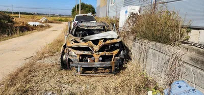 2015 Jaguar SL KMHFN412BFA004117 VIN:KMHFN412BFA004117