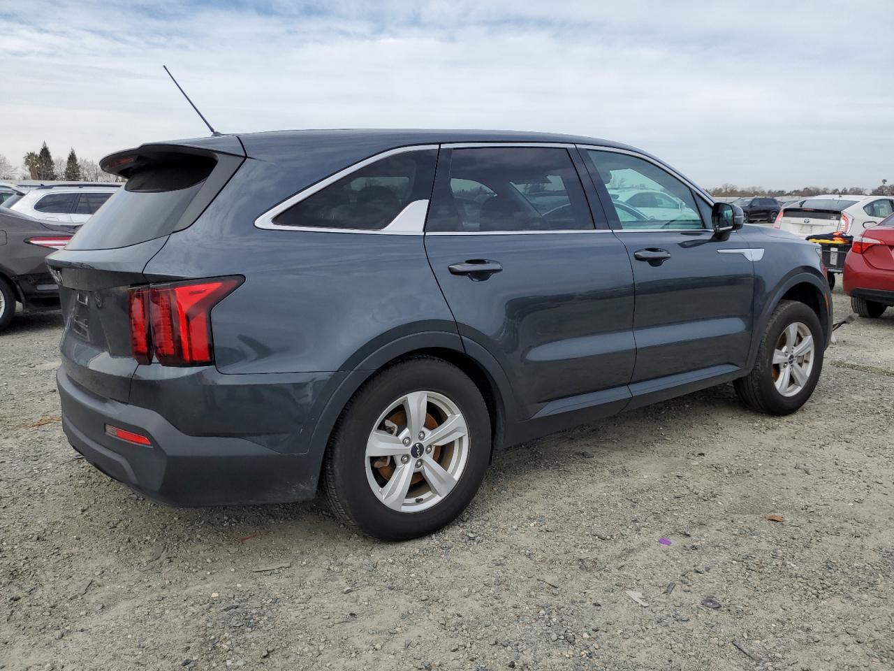 2023 KIA SORENTO LX VIN:5XYRG4LC8PG207160