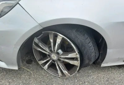 2014 Mercedes-Benz E 220 VIN: