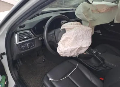 2018 BMW 320 116KMWBA8C5106J5L VIN:116KMWBA8C5106J5L