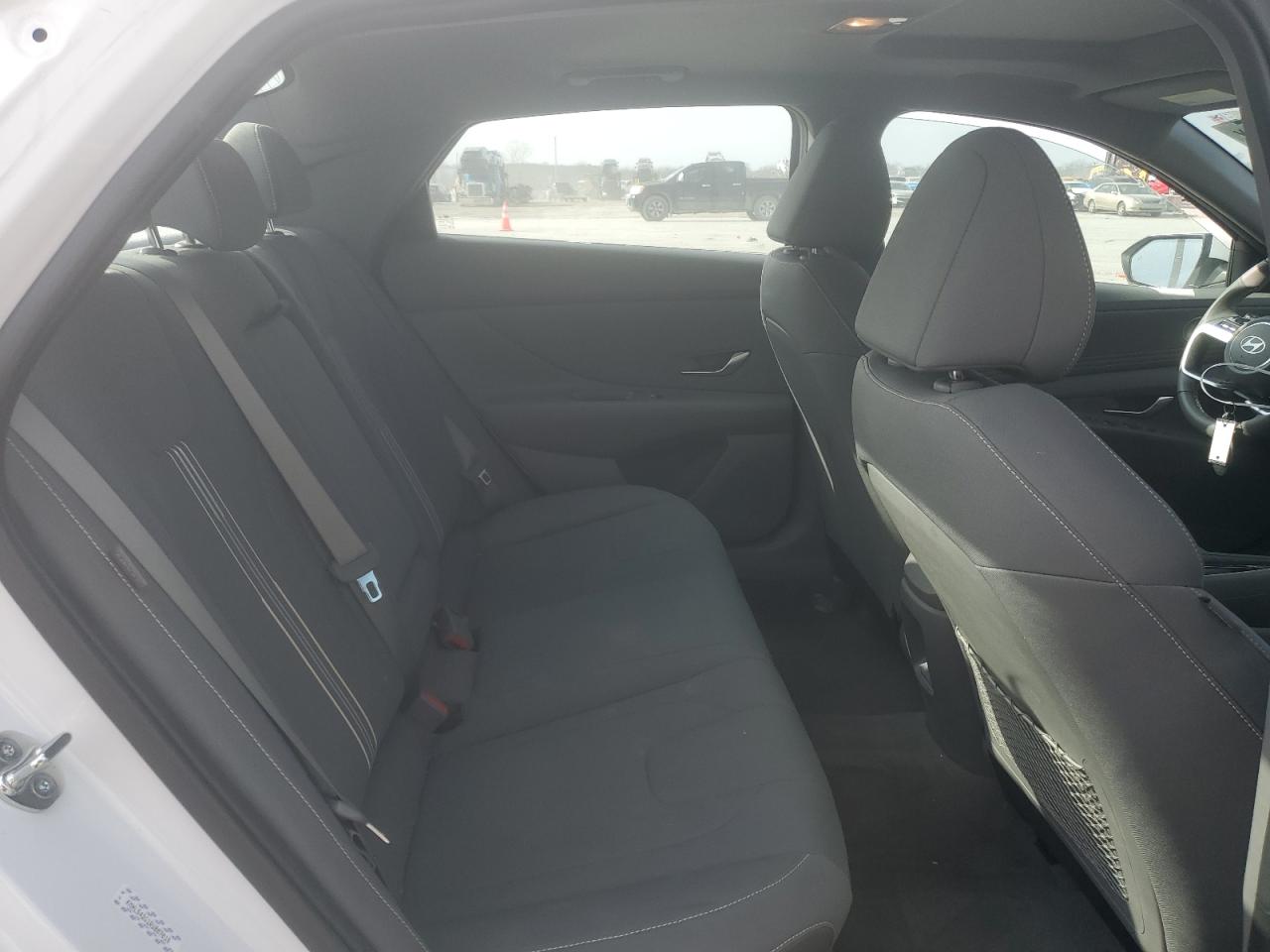 2024 HYUNDAI ELANTRA SEL VIN:KMHLS4DG1RU807019