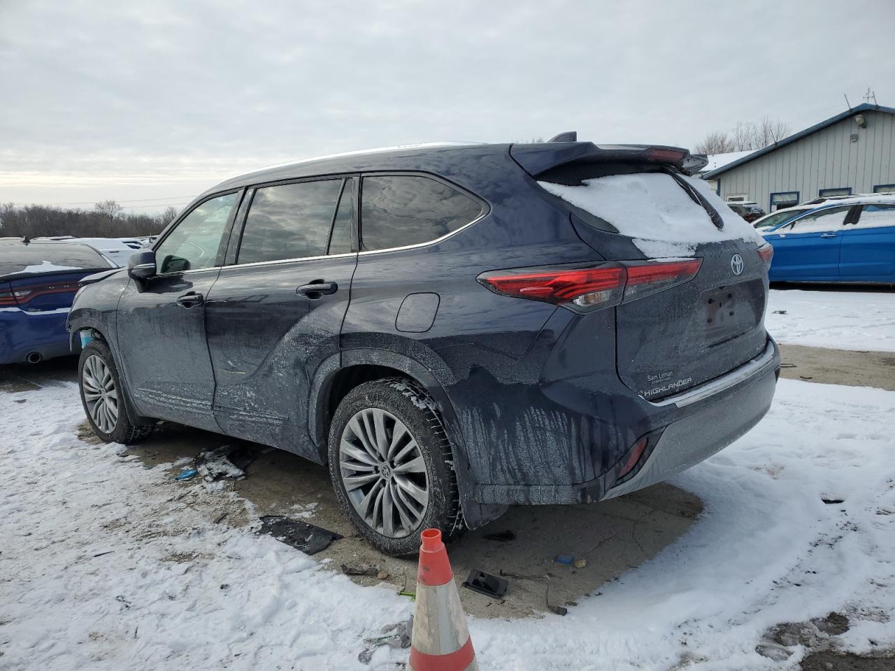 2023 TOYOTA HIGHLANDER HYBRID LIMITED VIN:5TDEBRCH0PS107806