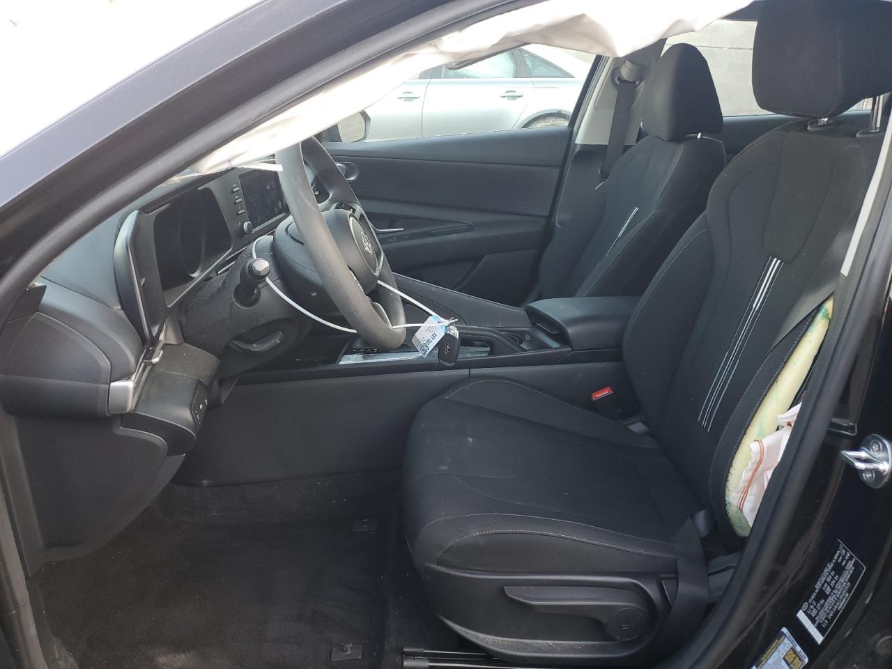 2023 HYUNDAI ELANTRA SEL VIN:5NPLM4AG7PH093939