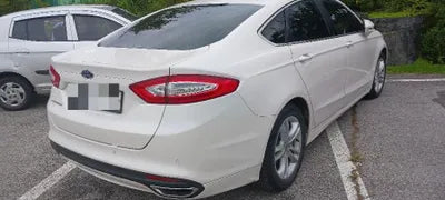 2015 Ford Mondeo VIN: