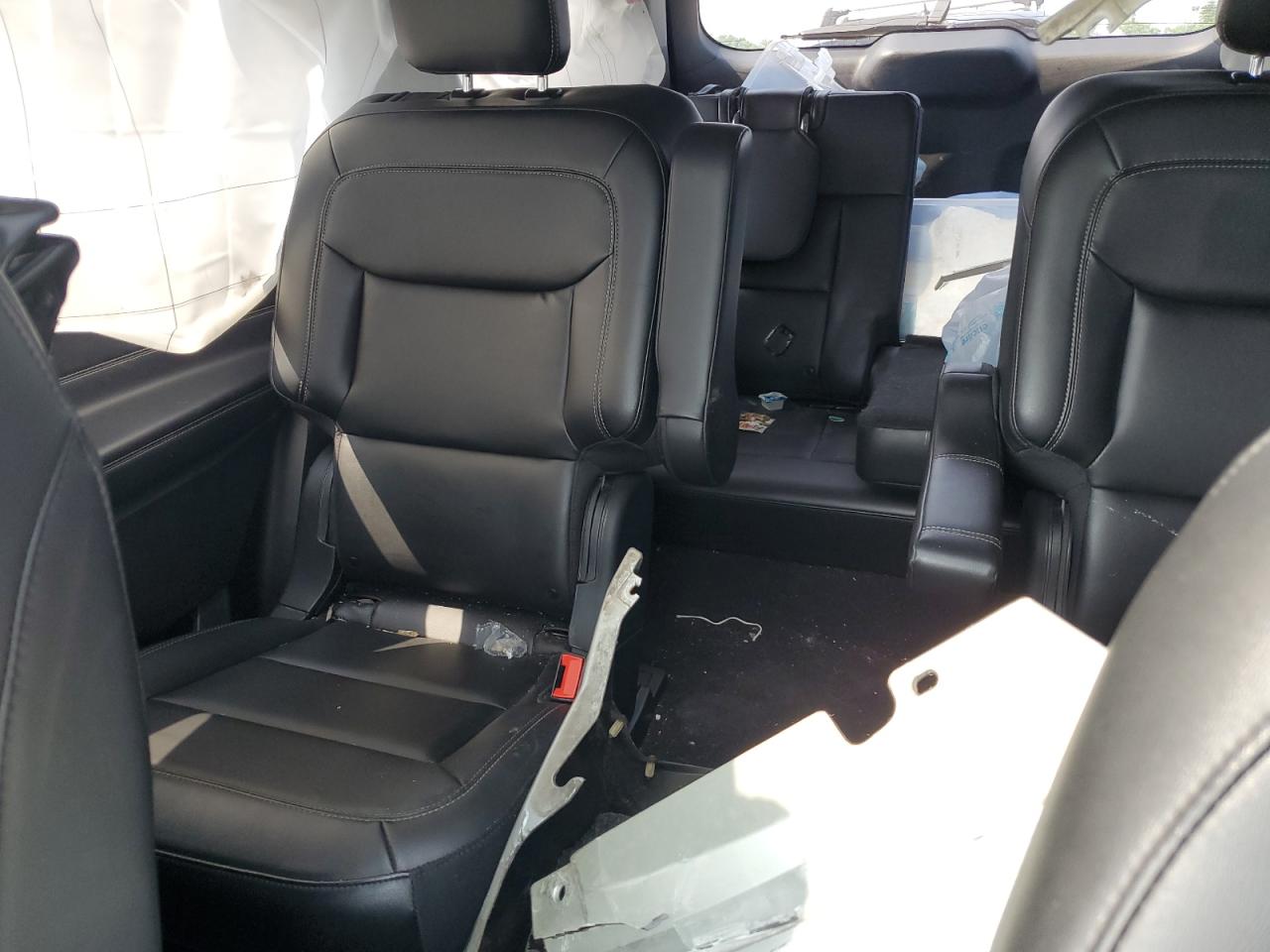 2022 FORD EXPLORER XLT VIN:1FMSK8DH1NGA64379