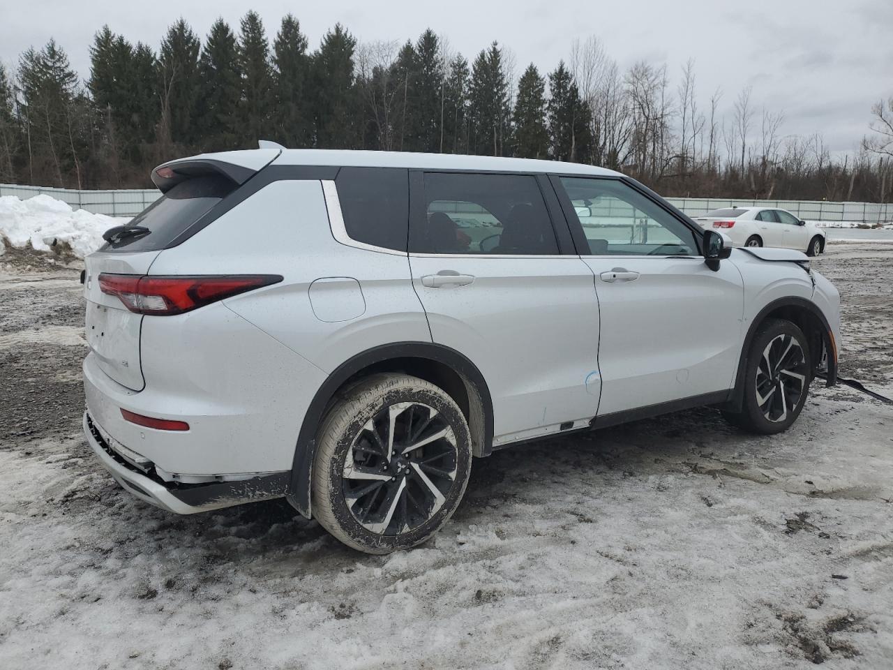 2022 MITSUBISHI OUTLANDER SE VIN:JA4J4UA87NZ052341