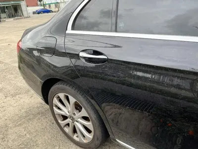 2018 Mercedes-Benz E 300 VIN: