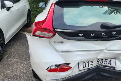 2018 Volvo V40 YV1MV79K0J2465911 VIN:YV1MV79K0J2465911