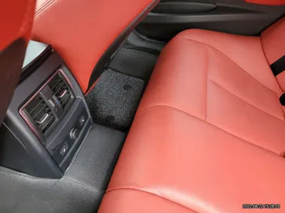 2018 BMW 330 WBA8B9100JA826288 VIN:WBA8B9100JA826288