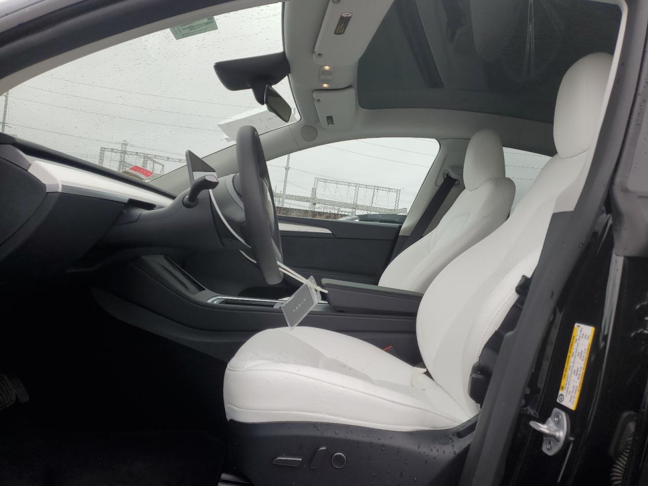 2024 TESLA MODEL Y  VIN:7SAYGDED3RF126646