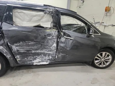 2016 Kia Carnival VIN: