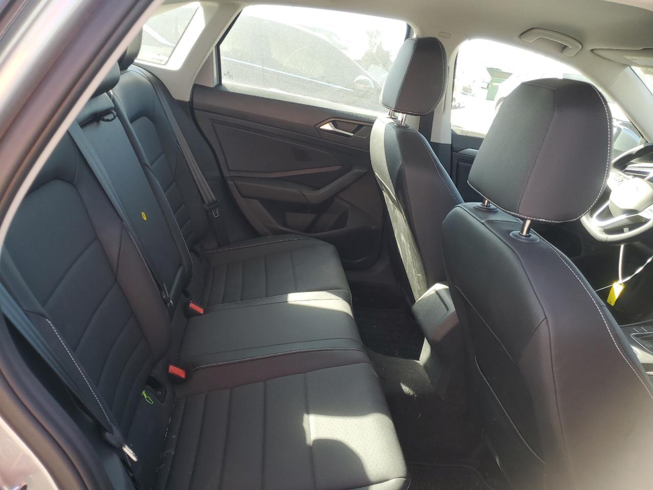 2024 VOLKSWAGEN JETTA SE VIN:3VWEM7BU3RM056752