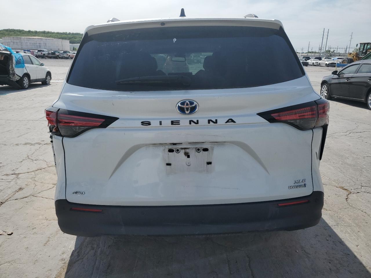 2022 TOYOTA SIENNA XLE VIN:5TDYSKFC4NS041665