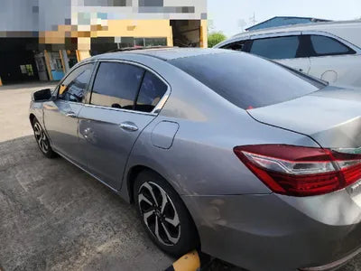 2017 Honda Accord VIN: