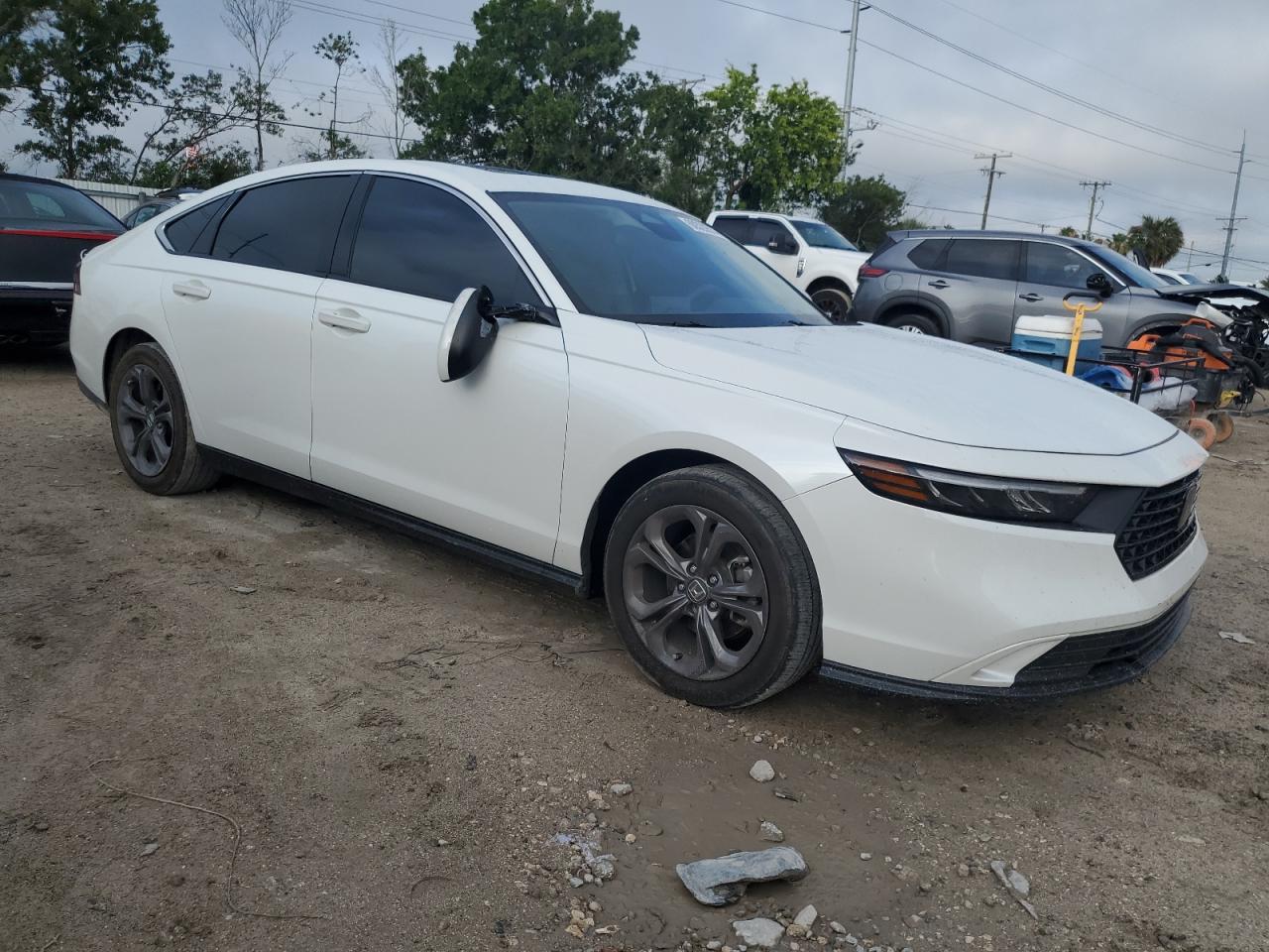 2023 HONDA ACCORD EX VIN:1HGCY1F32PA019653