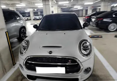 2020 MINI Cooper WMWXV910XL2M80623 VIN:WMWXV910XL2M80623