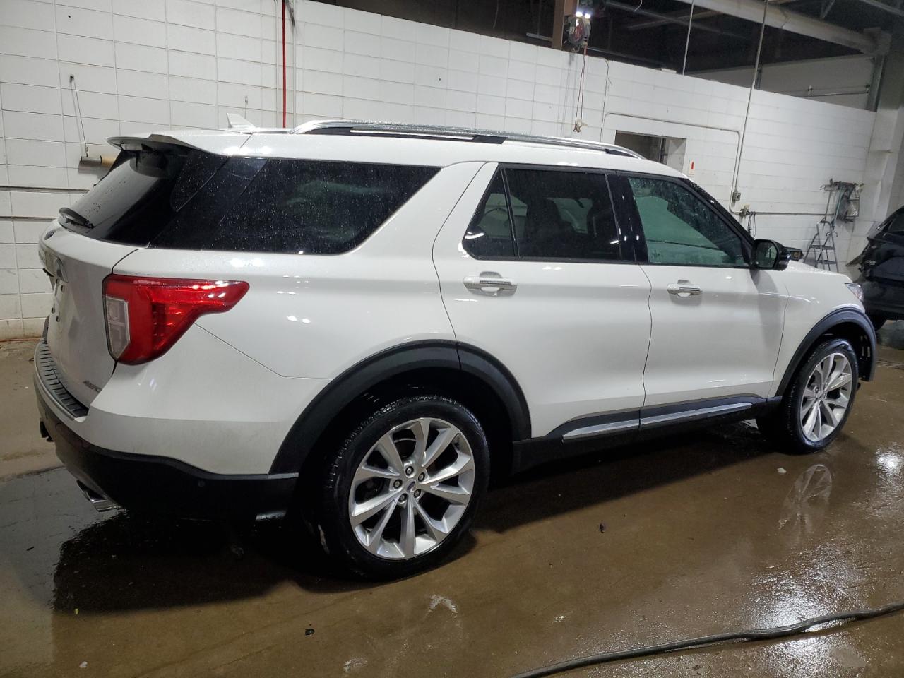 2022 FORD EXPLORER PLATINUM VIN:1FM5K8HC4NGA08755