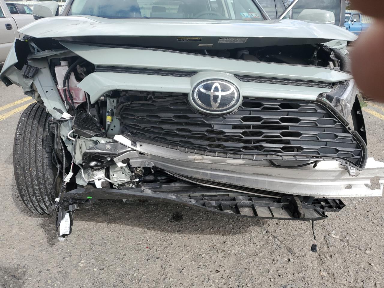 2023 TOYOTA RAV4 XLE VIN:2T3P1RFV4PW351521