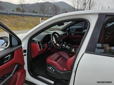 2020 Porsche Cayenne VIN: