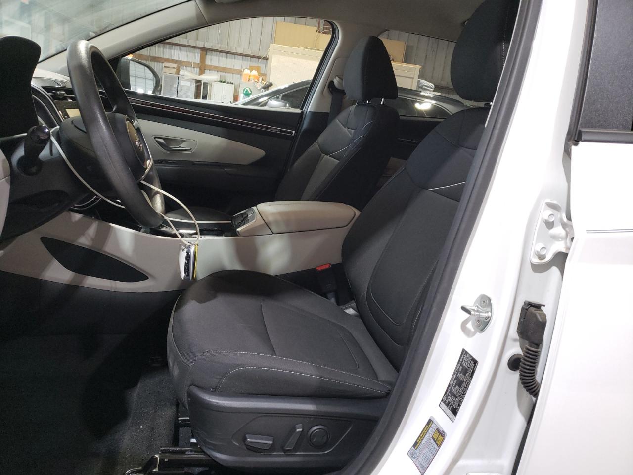 2022 HYUNDAI TUCSON SEL VIN:5NMJBCAE3NH131389