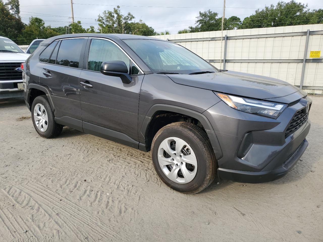 2024 TOYOTA RAV4 LE VIN:2T3H1RFV9RC253433