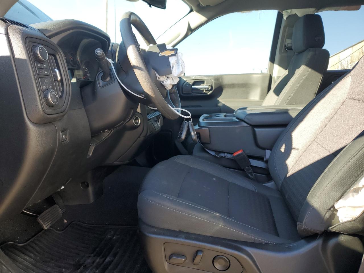 2022 CHEVROLET SILVERADO K1500 CUSTOM VIN:1GCPDBEK1NZ526455