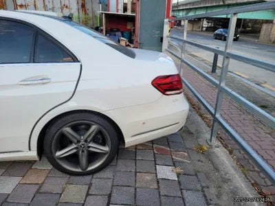 2016 Mercedes-Benz E 300 WDDHF8BB8GB274808 VIN:WDDHF8BB8GB274808