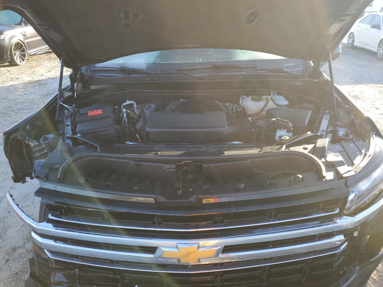 2022 CHEVROLET SUBURBAN C1500 LT VIN:1GNSCCKDXNR318879
