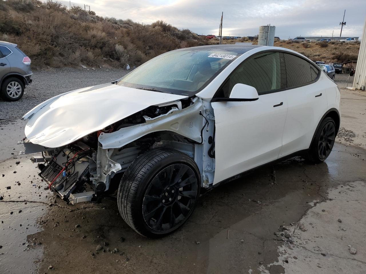 2022 TESLA MODEL Y  VIN:7SAYGAEE0NF568396