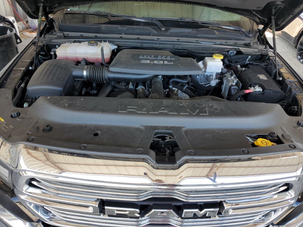 2023 RAM 1500 LARAMIE VIN:1C6SRFJM7PN549458