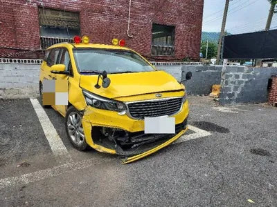 2015 Kia Carnival KNAMC81ABFS081389 VIN:KNAMC81ABFS081389