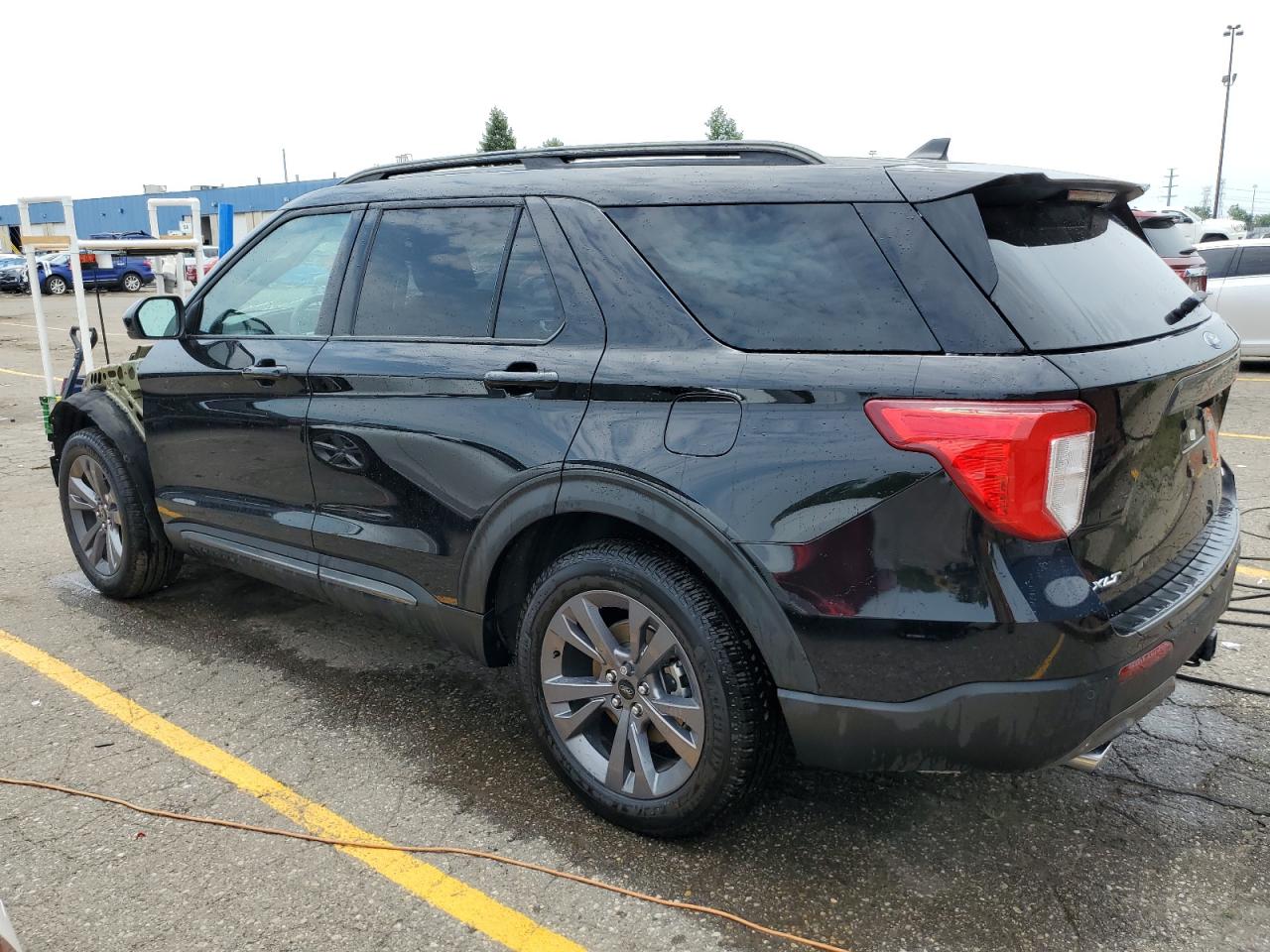 2023 FORD EXPLORER XLT VIN:1FMSK8DH5PGB76623