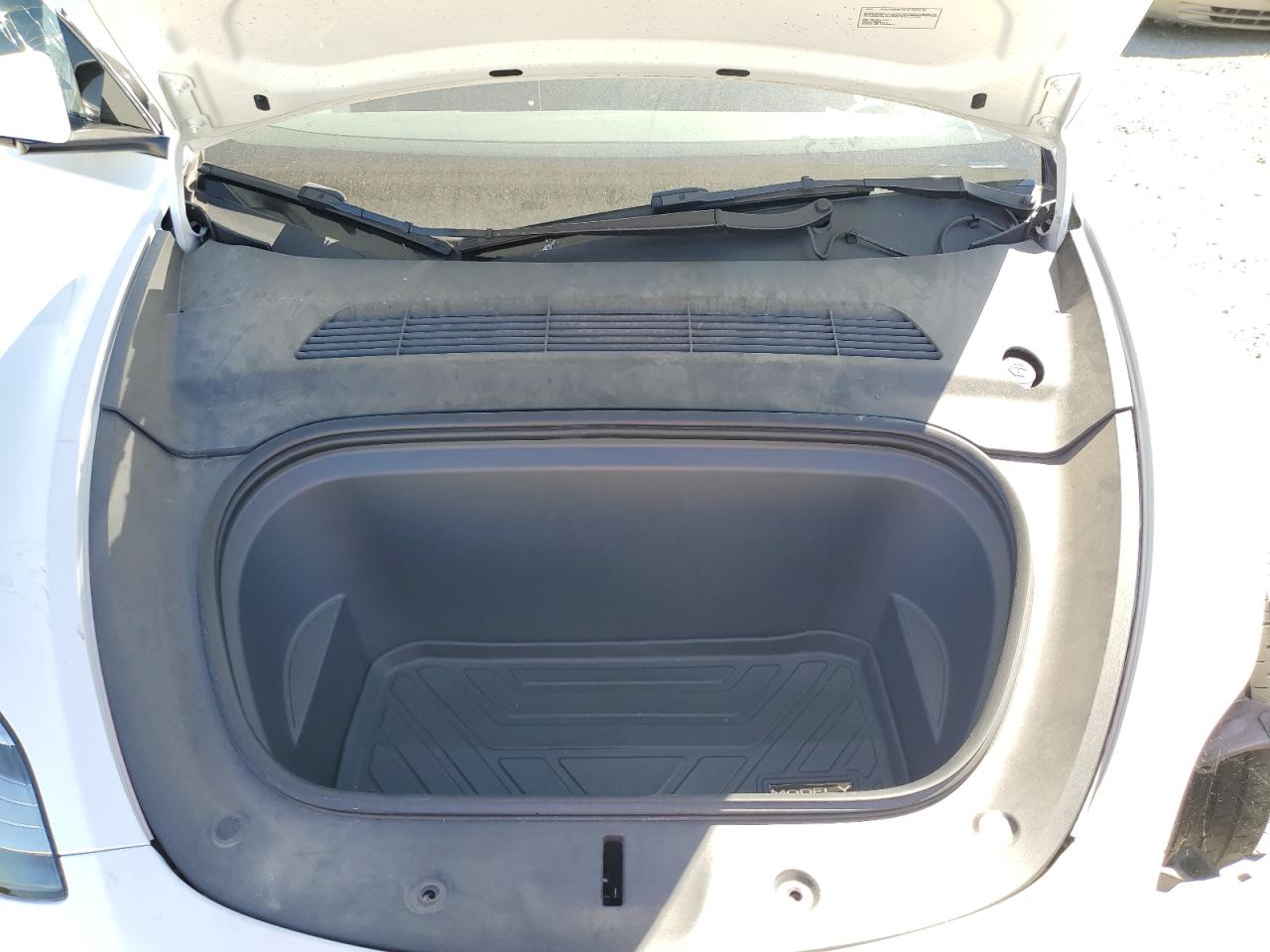 2022 TESLA MODEL Y  VIN:7SAYGDEE2NF508959