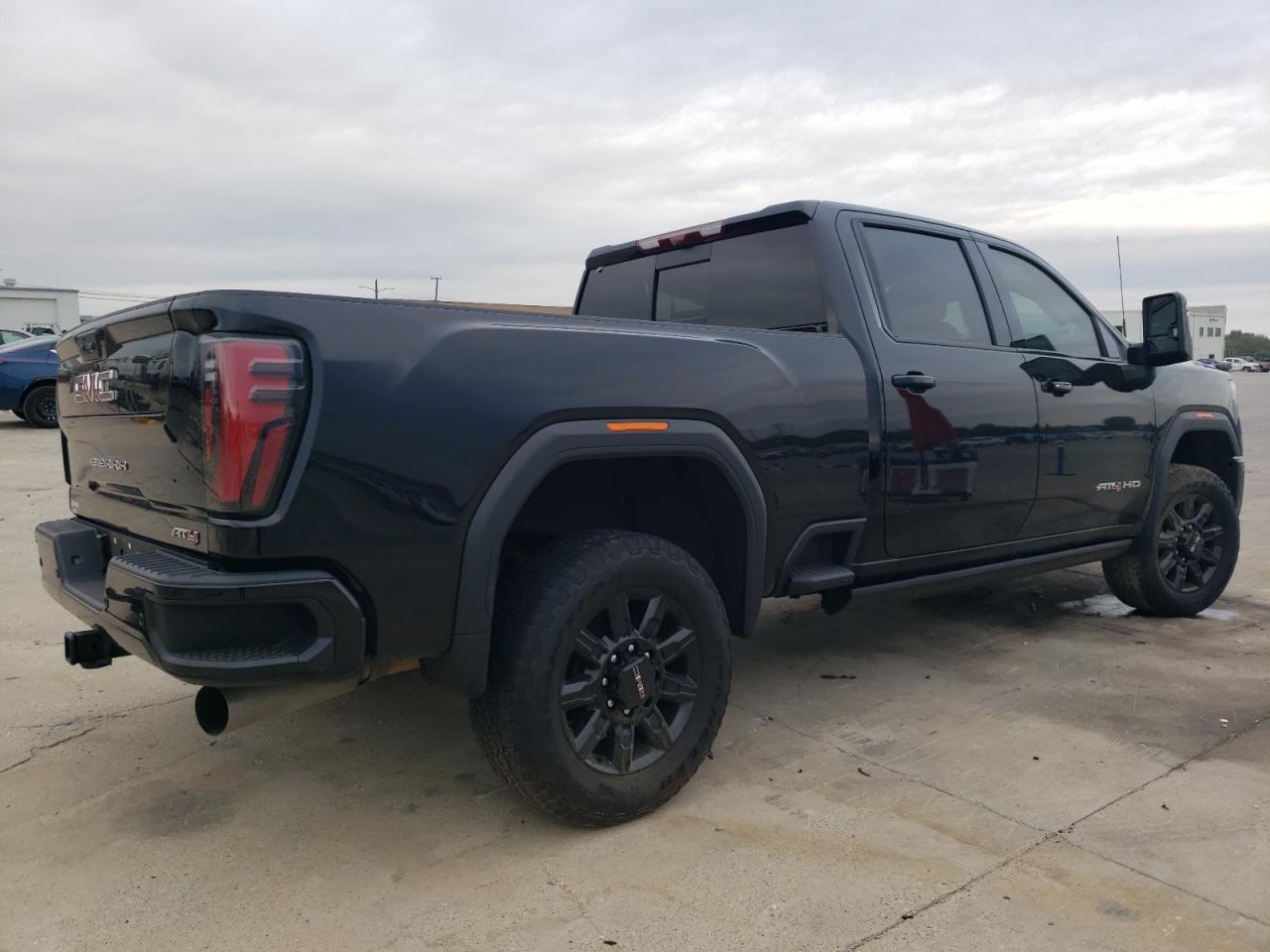 2024 GMC SIERRA K2500 AT4 VIN:1GT49PEY3RF142996