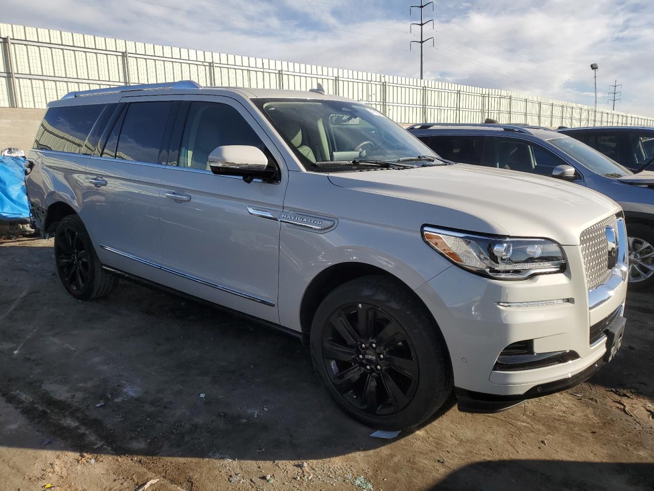 2024 LINCOLN NAVIGATOR L RESERVE VIN:5LMJJ3LG3REL03097