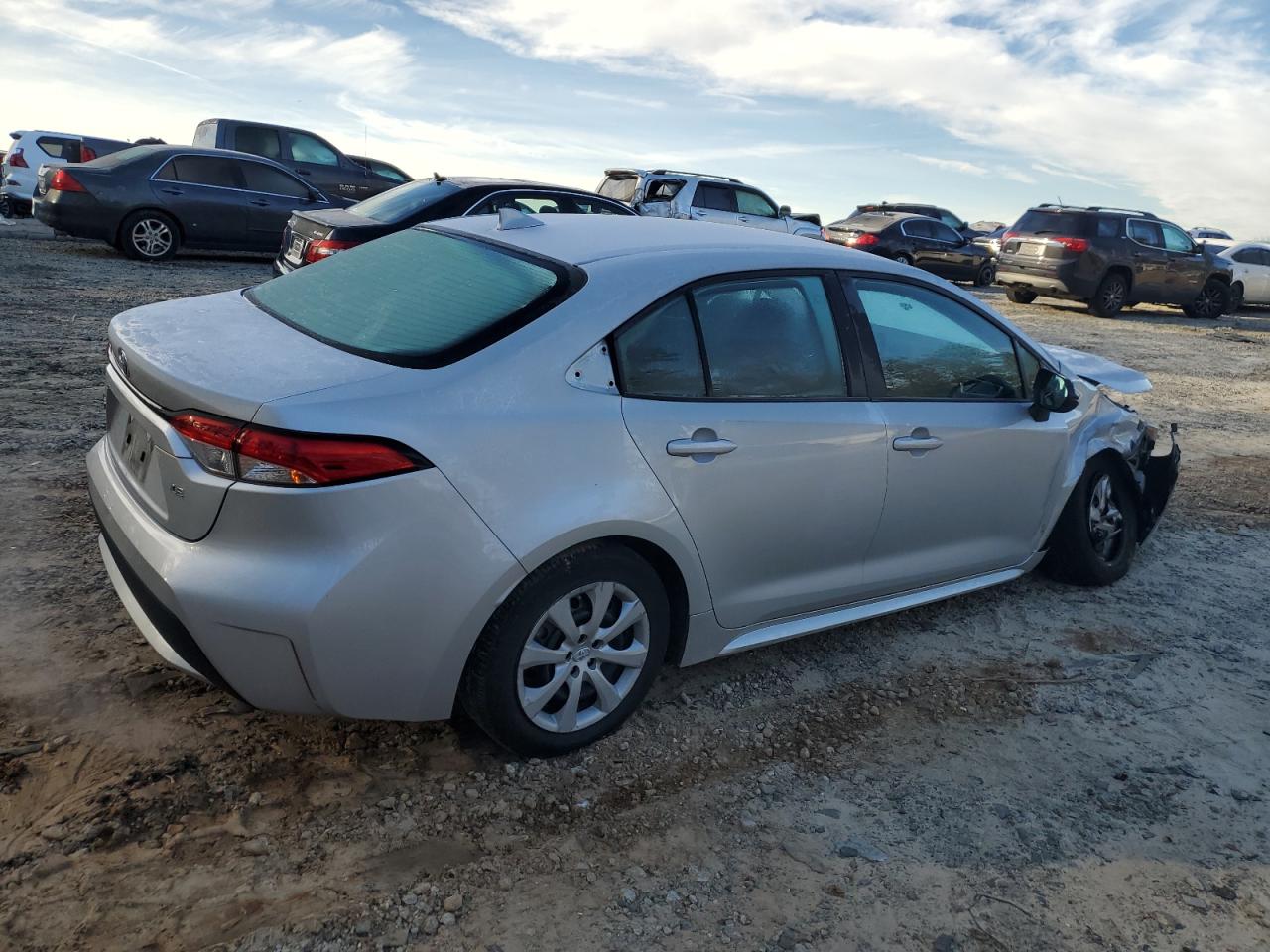 2022 TOYOTA COROLLA LE VIN:5YFEPMAE5NP286248