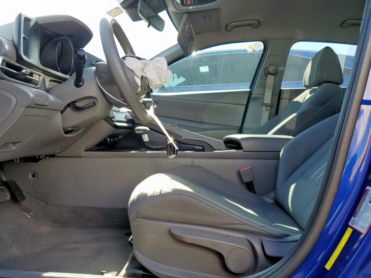 2023 HYUNDAI ELANTRA SEL VIN:KMHLM4AG5PU374252