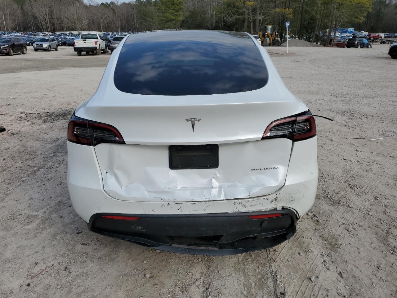 2022 TESLA MODEL Y  VIN:7SAYGDEE5NA014513