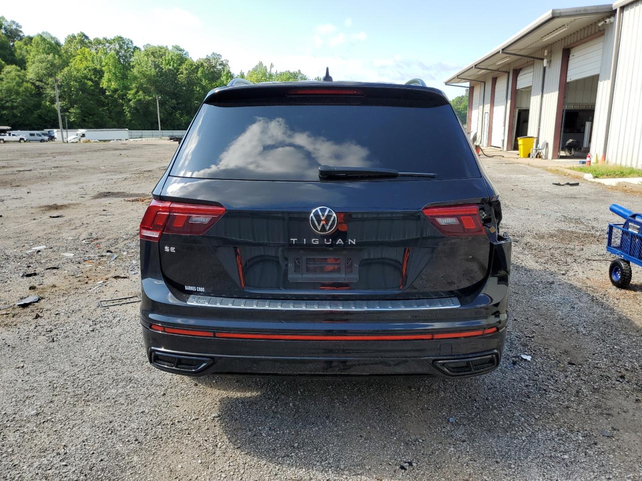 2022 VOLKSWAGEN TIGUAN SE R-LINE BLACK VIN:3VVCB7AX0NM117773