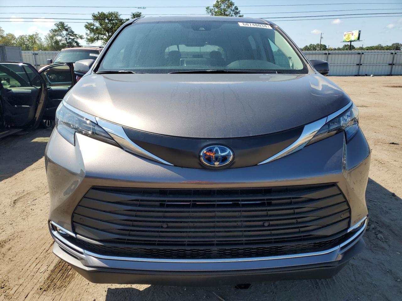 2024 TOYOTA SIENNA XLE VIN:5TDJRKEC0RS180714