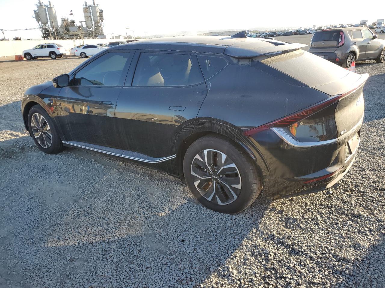 2022 KIA EV6 LIGHT VIN:KNDC34LA8N5060246