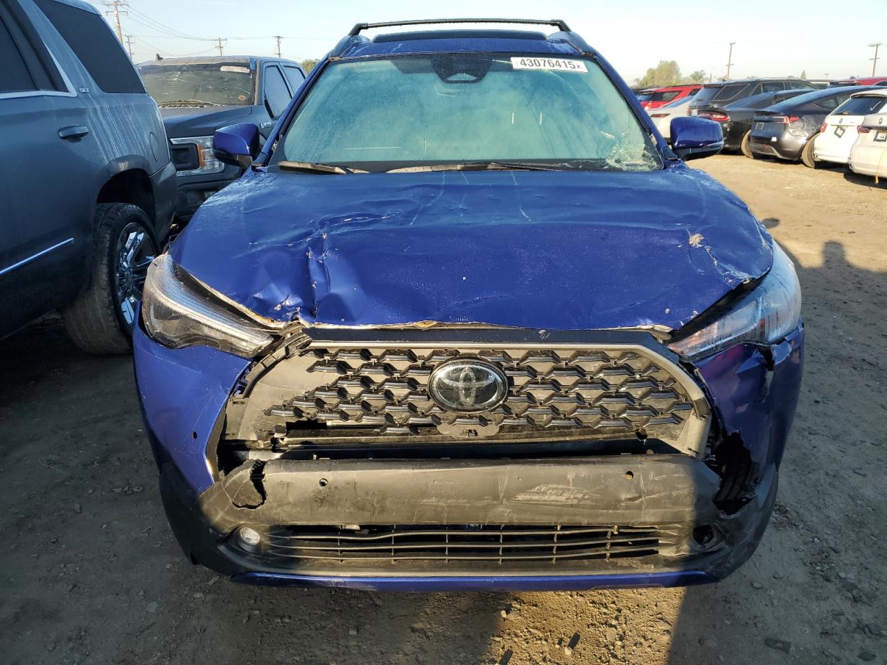 2024 TOYOTA COROLLA CROSS XLE VIN:7MUDAAAG3RV106099