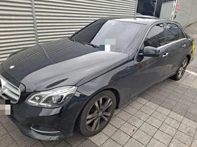 2015 Mercedes-Benz E 220 VIN: