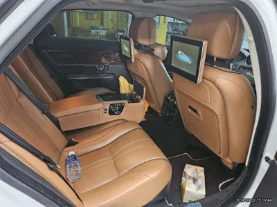 2015 Jaguar XJ VIN: