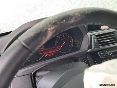 2018 BMW 320 485KMWBA8C5108J5L VIN:485KMWBA8C5108J5L