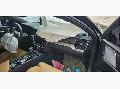 2020 Volvo V60 YV1ZZ102CL1048214 VIN:YV1ZZ102CL1048214